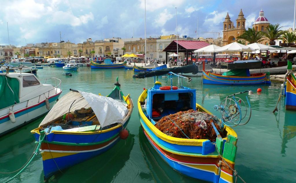 das Fischerdorf Marsaxlokk auf Malta