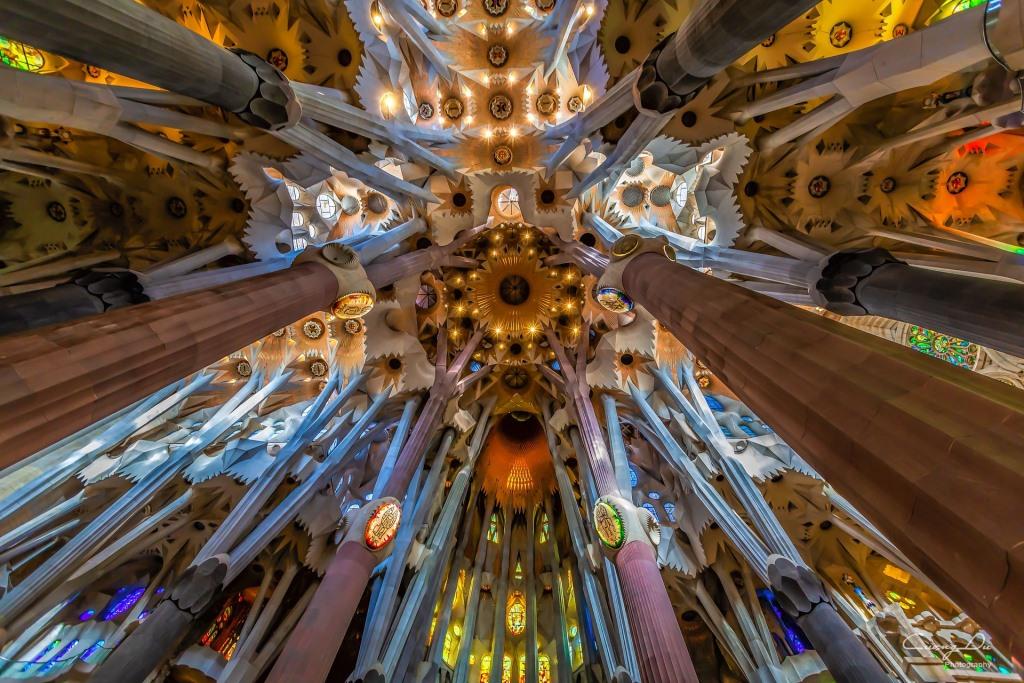 Sagrada Familia Innen besichtigen